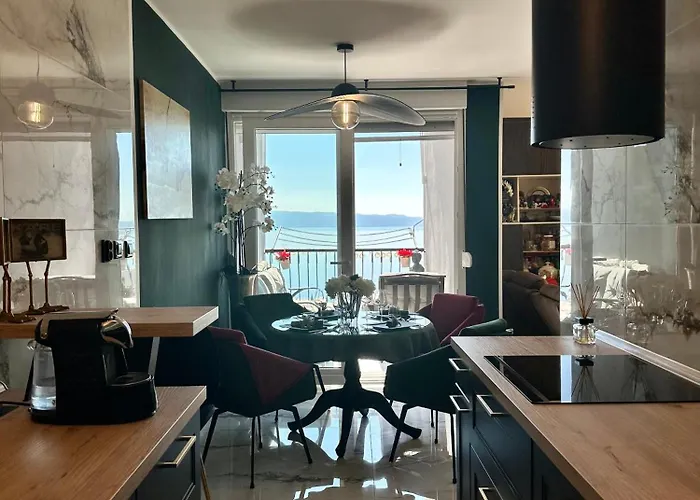 Apartmán Lalaura High Quality Znjan 500 M Sea Magic View Free Parking Split